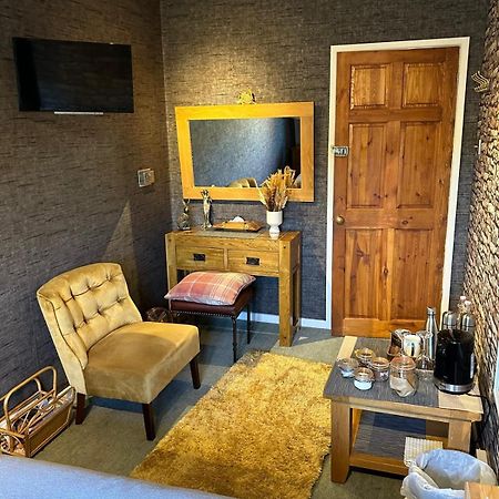 Shropshire Guestroom Seisdon Eksteriør billede